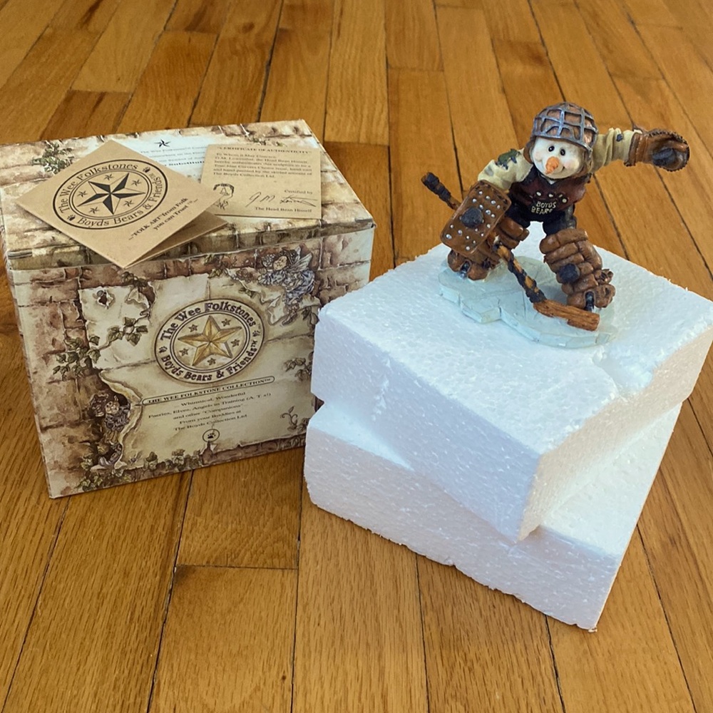 The Wee Folkstone collection “ Bobby… The defender”